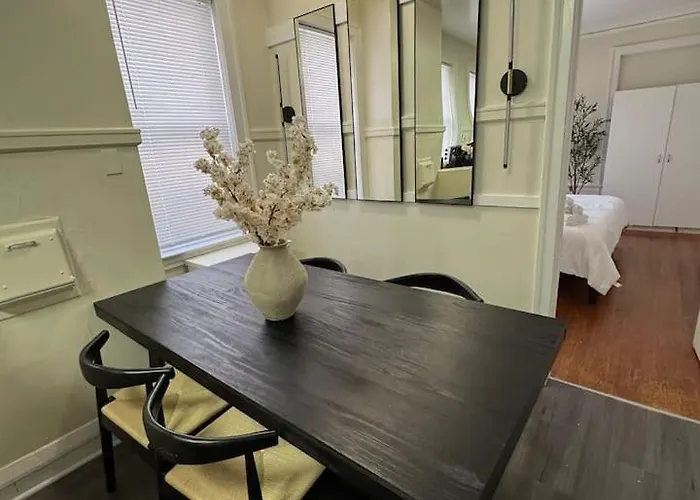 Apartamento Walk To The • Private Office • 5br Chicago