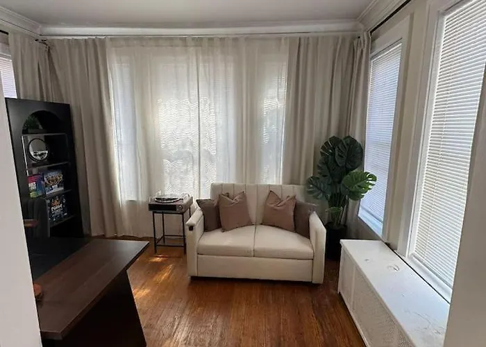 Walk To The • Private Office • 5br Apartamento