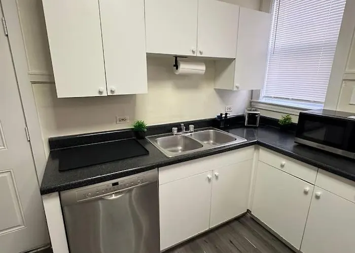 Apartamento Walk To The • Private Office • 5br *