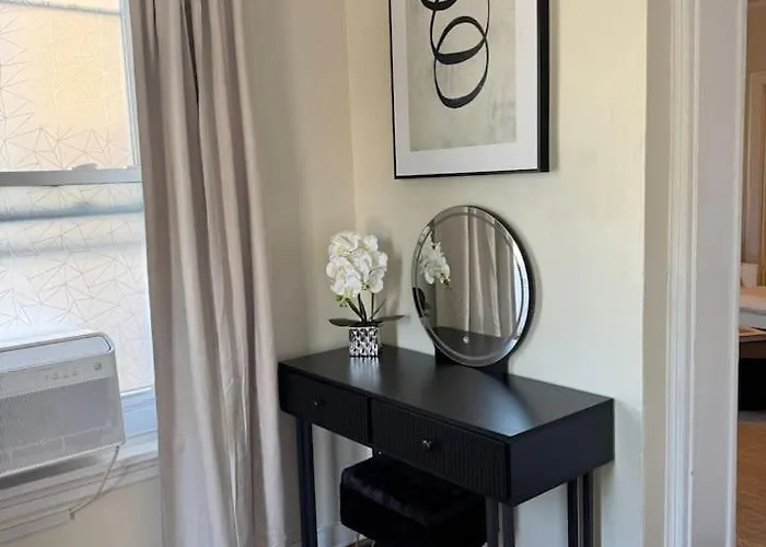 Walk To The • Private Office • 5br *